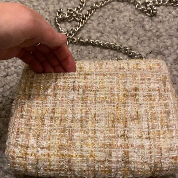 Kate Spade Briar Lane Quilted crossbody bag in perfect condition. New . - Picture 5 of 11